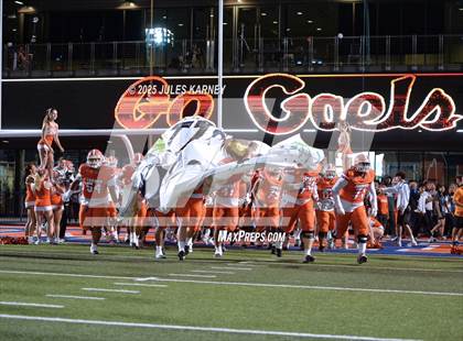 Thumbnail 1 in Mater Dei @ Bishop Gorman (MaxPreps Game Of The Week) photogallery.