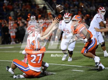Thumbnail 1 in Mater Dei @ Bishop Gorman (MaxPreps Game Of The Week) photogallery.