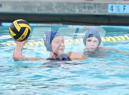 Thumbnail 2 in Antelope @ Inderkum photogallery.