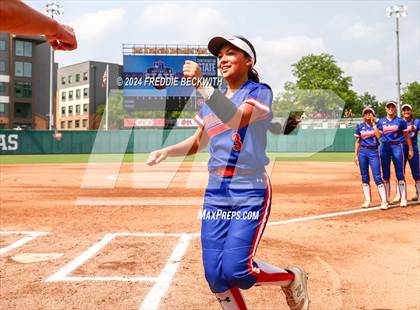 Thumbnail 3 in Weslaco vs. Midway (UIL 6A Softball Final) photogallery.