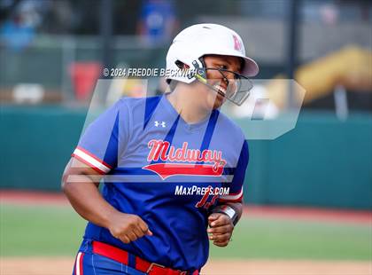 Thumbnail 2 in Weslaco vs. Midway (UIL 6A Softball Final) photogallery.