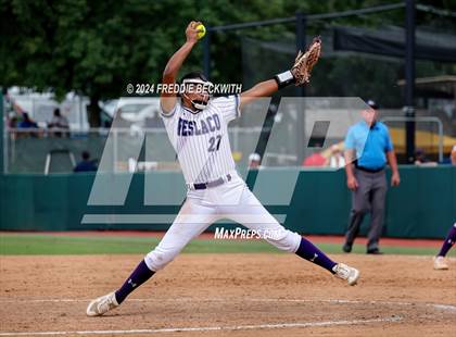 Thumbnail 1 in Weslaco vs. Midway (UIL 6A Softball Final) photogallery.