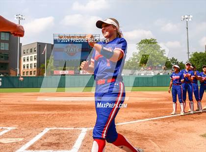 Thumbnail 2 in Weslaco vs. Midway (UIL 6A Softball Final) photogallery.