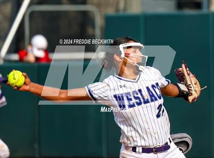 Thumbnail 3 in Weslaco vs. Midway (UIL 6A Softball Final) photogallery.
