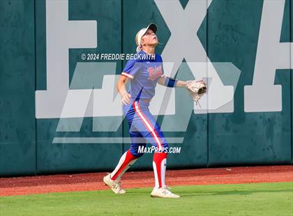 Thumbnail 1 in Weslaco vs. Midway (UIL 6A Softball Final) photogallery.