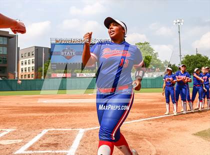 Thumbnail 3 in Weslaco vs. Midway (UIL 6A Softball Final) photogallery.
