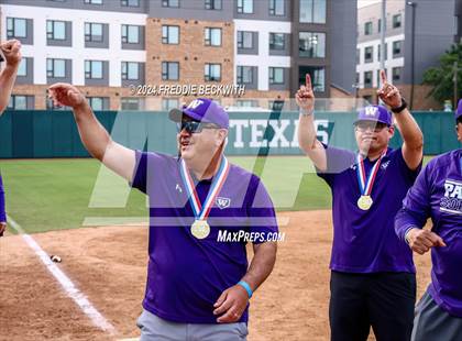 Thumbnail 2 in Weslaco vs. Midway (UIL 6A Softball Final) photogallery.