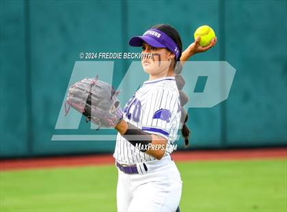 Thumbnail 1 in Weslaco vs. Midway (UIL 6A Softball Final) photogallery.