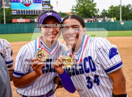 Thumbnail 3 in Weslaco vs. Midway (UIL 6A Softball Final) photogallery.