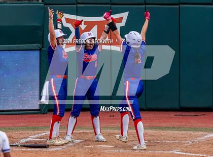 Thumbnail 1 in Weslaco vs. Midway (UIL 6A Softball Final) photogallery.