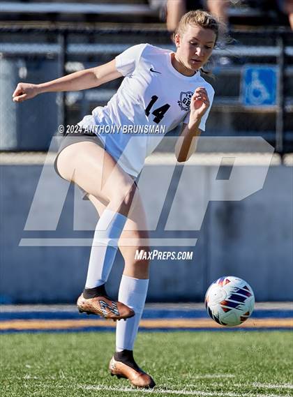 Thumbnail 3 in St. Francis vs. Granite Bay (CIF SJS D2 Final) photogallery.