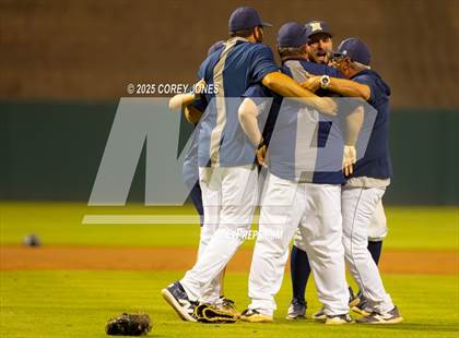 Thumbnail 3 in Newnan vs Houston County (GHSA 5A State Championship GM 2) photogallery.