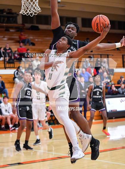 Thumbnail 2 in Rabun Gap-Nacoochee vs. Winston-Salem Christian (Kevin Brown Memorial Tournament of Champions) photogallery.