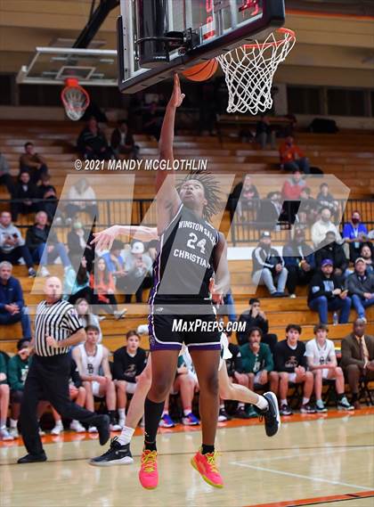 Thumbnail 1 in Rabun Gap-Nacoochee vs. Winston-Salem Christian (Kevin Brown Memorial Tournament of Champions) photogallery.
