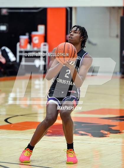 Thumbnail 1 in Rabun Gap-Nacoochee vs. Winston-Salem Christian (Kevin Brown Memorial Tournament of Champions) photogallery.