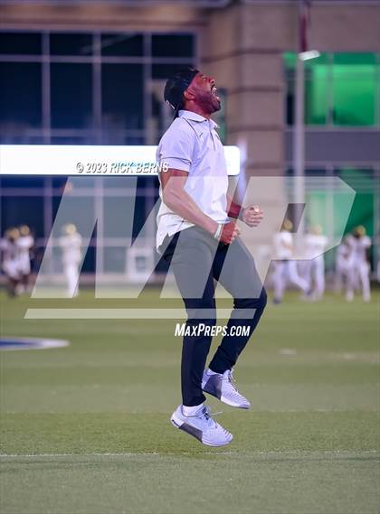 Thumbnail 1 in Klein Collins @ The Woodlands (UIL 6A D1 Area Playoffs) photogallery.