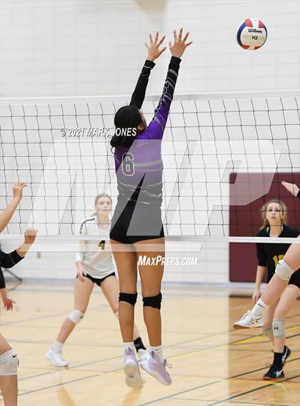 Thumbnail 2 in Arizona Lutheran Academy vs. Sedona Red Rock (AIA 2A Round 1 Playoff) photogallery.