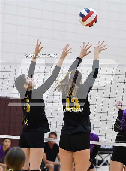 Thumbnail 2 in Arizona Lutheran Academy vs. Sedona Red Rock (AIA 2A Round 1 Playoff) photogallery.