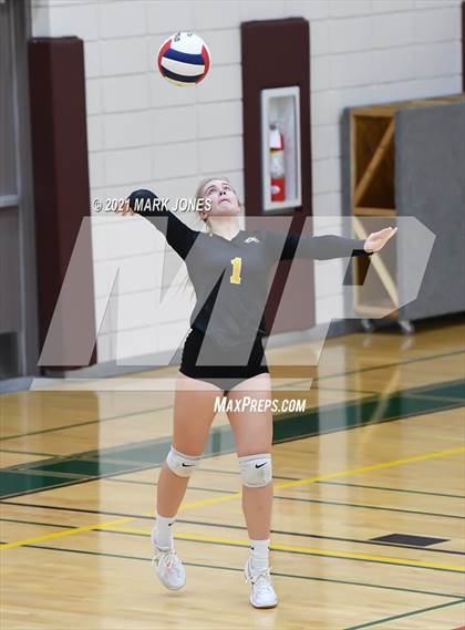Thumbnail 2 in Arizona Lutheran Academy vs. Sedona Red Rock (AIA 2A Round 1 Playoff) photogallery.