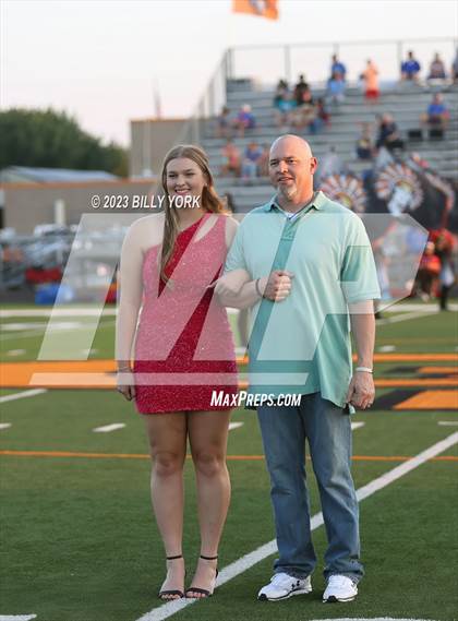 Thumbnail 3 in Grand Saline vs Quitman photogallery.