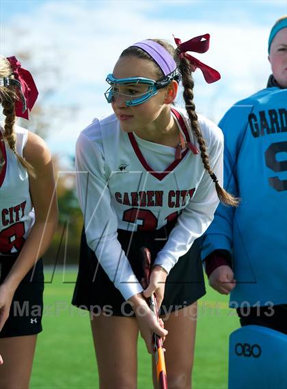 Thumbnail 1 in Manhasset vs Garden City (Section 8 Class B Final) photogallery.