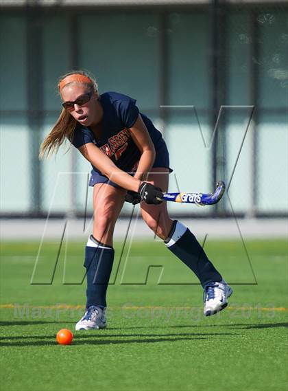 Thumbnail 2 in Manhasset vs Garden City (Section 8 Class B Final) photogallery.
