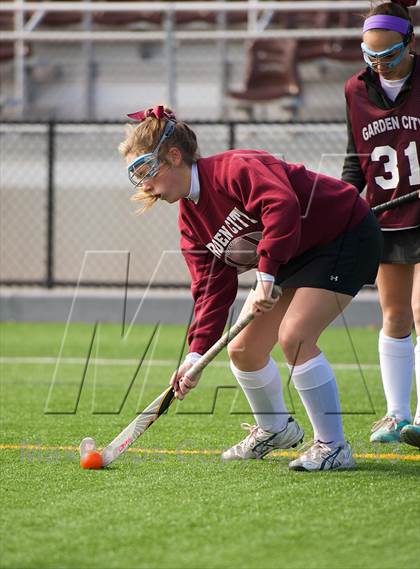 Thumbnail 3 in Manhasset vs Garden City (Section 8 Class B Final) photogallery.