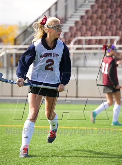 Thumbnail 1 in Manhasset vs Garden City (Section 8 Class B Final) photogallery.