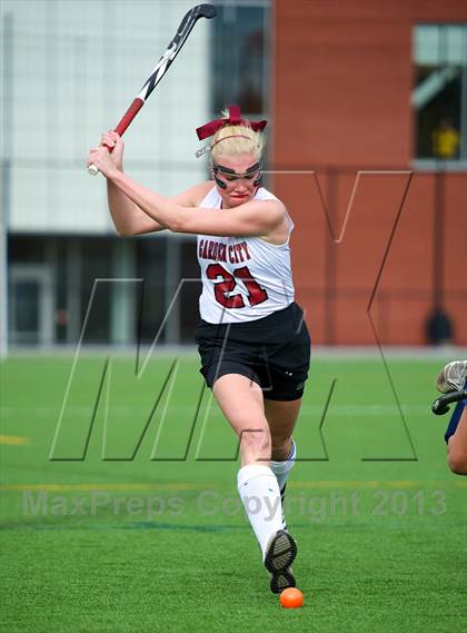 Thumbnail 1 in Manhasset vs Garden City (Section 8 Class B Final) photogallery.
