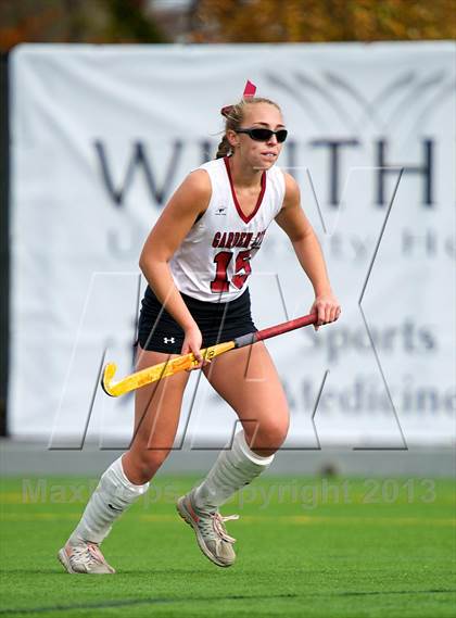 Thumbnail 3 in Manhasset vs Garden City (Section 8 Class B Final) photogallery.