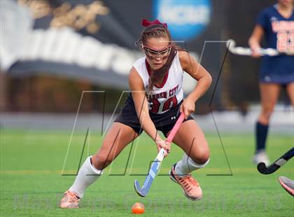 Thumbnail 3 in Manhasset vs Garden City (Section 8 Class B Final) photogallery.