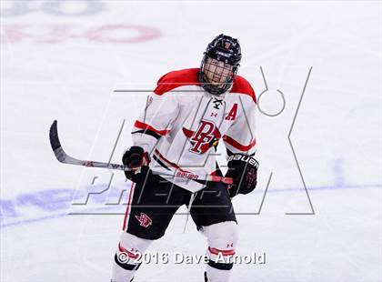 Thumbnail 3 in Malden Catholic vs Pope Francis (MIAA Division 1A Semifinal) photogallery.