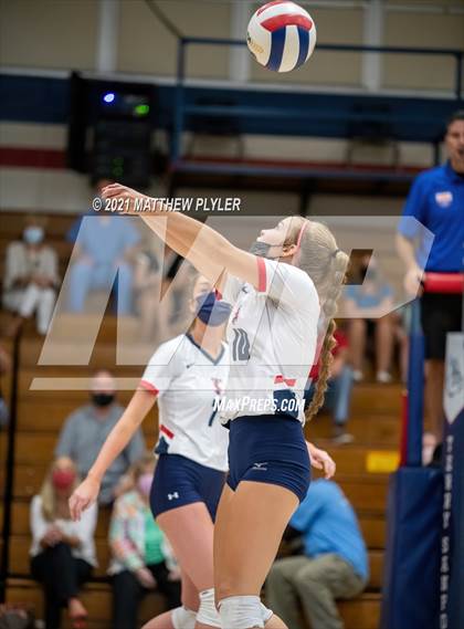 Thumbnail 3 in Cape Fear @ Terry Sanford photogallery.