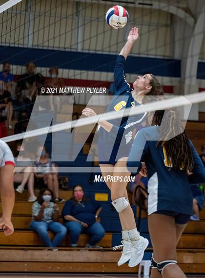 Thumbnail 2 in Cape Fear @ Terry Sanford photogallery.