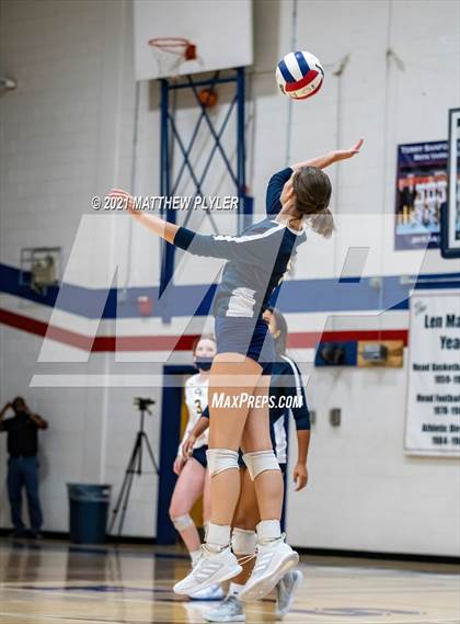 Thumbnail 1 in Cape Fear @ Terry Sanford photogallery.