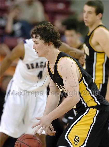 Thumbnail 2 in Del Oro vs. Sacramento (CIF SJS D3 Final) photogallery.