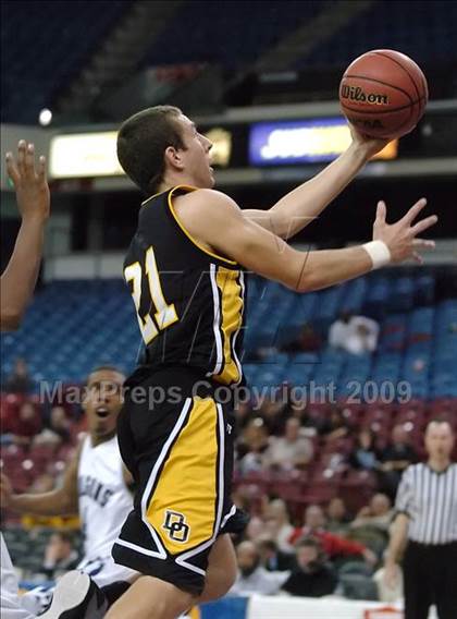 Thumbnail 2 in Del Oro vs. Sacramento (CIF SJS D3 Final) photogallery.