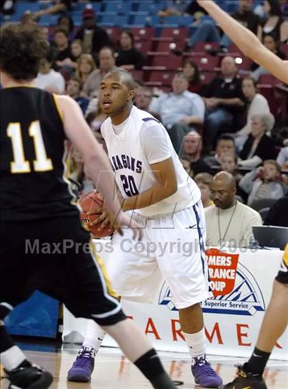 Thumbnail 2 in Del Oro vs. Sacramento (CIF SJS D3 Final) photogallery.