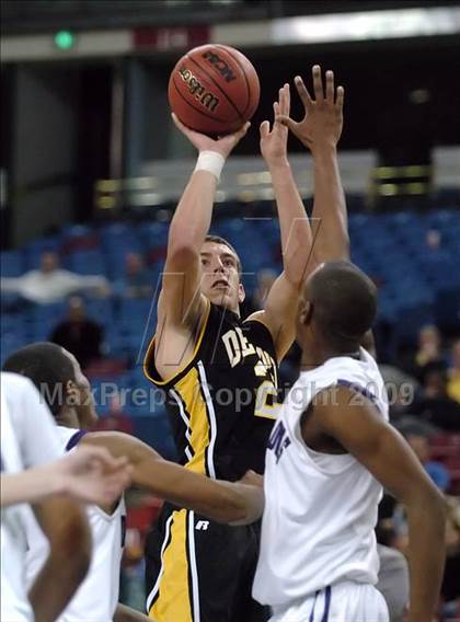 Thumbnail 1 in Del Oro vs. Sacramento (CIF SJS D3 Final) photogallery.