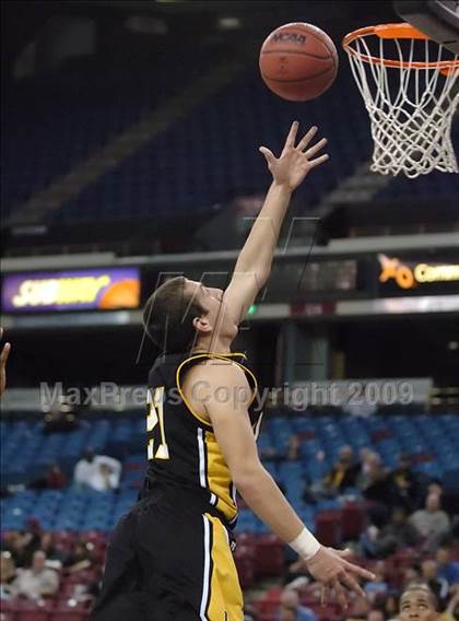 Thumbnail 3 in Del Oro vs. Sacramento (CIF SJS D3 Final) photogallery.