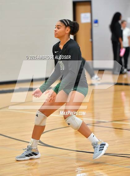 Thumbnail 2 in Mayde Creek vs. Fort Bend Austin (KISD/CFISD Tournament) photogallery.