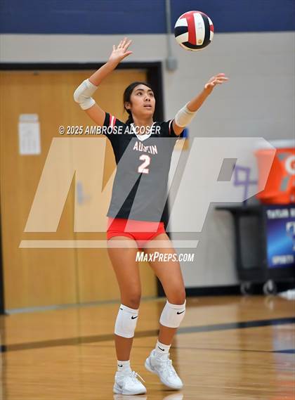 Thumbnail 2 in Mayde Creek vs. Fort Bend Austin (KISD/CFISD Tournament) photogallery.