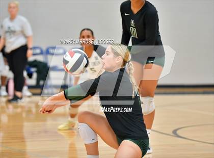 Thumbnail 1 in Mayde Creek vs. Fort Bend Austin (KISD/CFISD Tournament) photogallery.