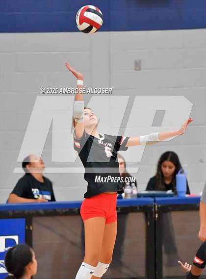 Thumbnail 2 in Mayde Creek vs. Fort Bend Austin (KISD/CFISD Tournament) photogallery.