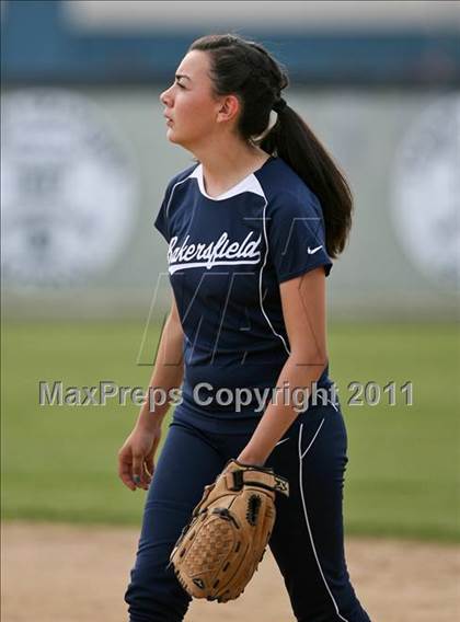 Thumbnail 1 in Bakersfield @ Stockdale photogallery.