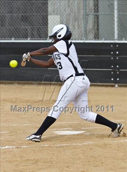 Thumbnail 1 in Bakersfield @ Stockdale photogallery.