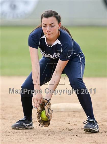 Thumbnail 1 in Bakersfield @ Stockdale photogallery.