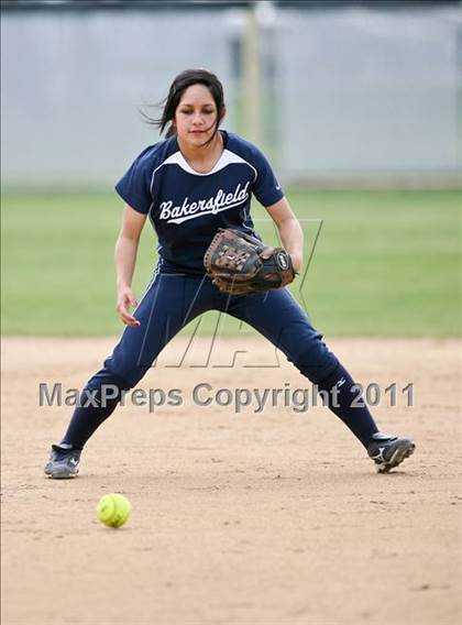 Thumbnail 2 in Bakersfield @ Stockdale photogallery.