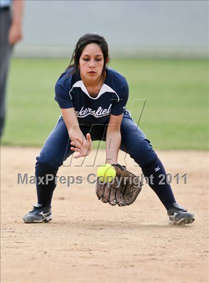 Thumbnail 2 in Bakersfield @ Stockdale photogallery.