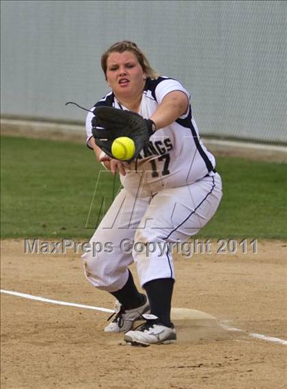 Thumbnail 3 in Bakersfield @ Stockdale photogallery.